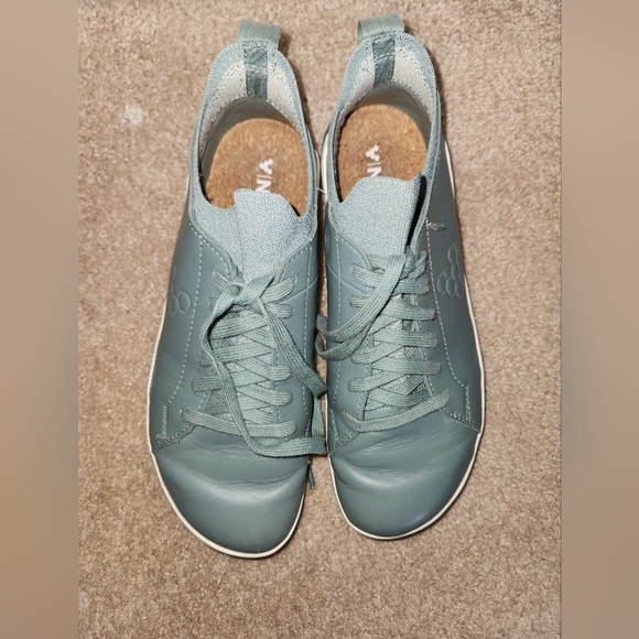 Vivo barefoot Women's Teal Sneakers - Picture 2 of 6